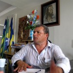 king-1-medium The mayor of Luis Carreia, 'king of crab'